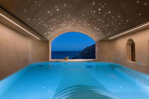 Stone Luxury Suites - Adults Only